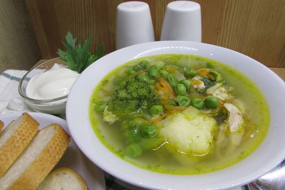 Bouillon de boeuf au chou-fleur et brocoli